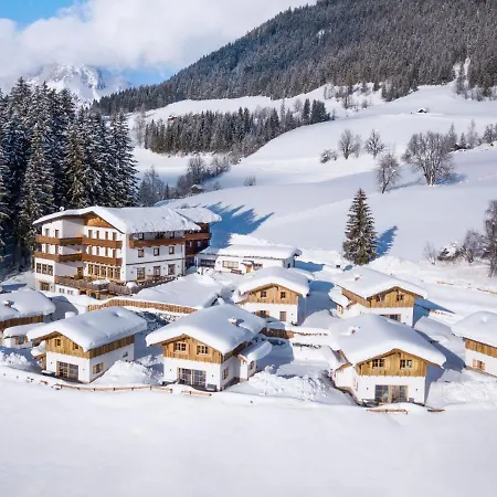 Holiday Waldkauz Gross By Interhome